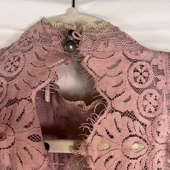 Free People Lace Mini Dress XS Lavender Beige Cottagecore Boho - Picture 6 of 8